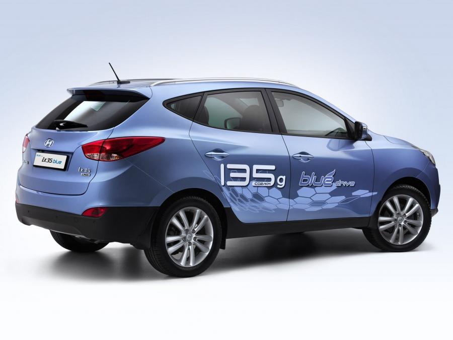  Hyundai ix35 Blue Drive 2010 года  (фото 6 из 7)